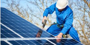 Installation Maintenance Panneaux Solaires Photovoltaïques à Siguer
